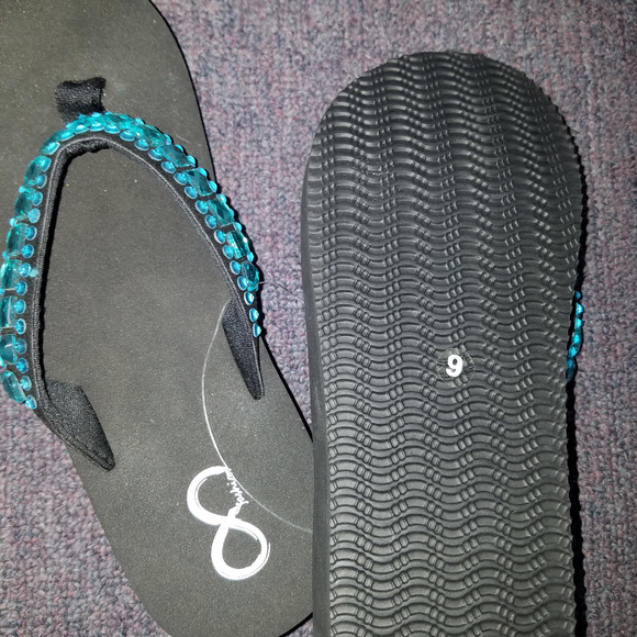 8 Bling Flip Flops, Size 9, New, Black, Turquoise - Picture 3 of 5